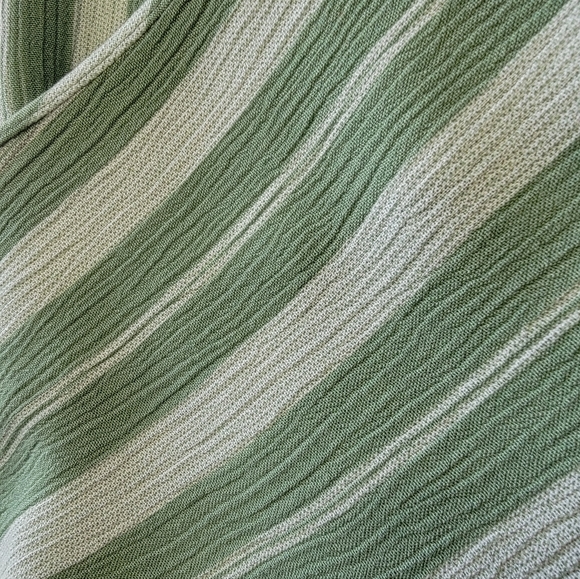 Faith and Joy - Green Tie-Front Blouse - Size Small - Picture 4 of 5